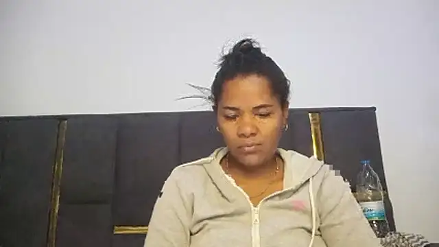 Snapshot of aleixane chatting on June 18, 2:22 pm aleixane online show from June 18, 2:22 pm