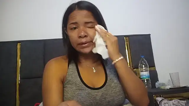 aleixane online show from November 15, 11:20 pm