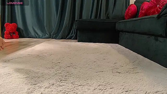 natasha-bigas online show from April 20, 6:53 pm