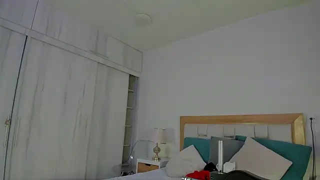 elena mature online show from January 6, 8:02 pm