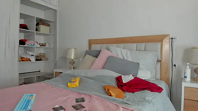 elena mature online show from November 6, 7:07 pm