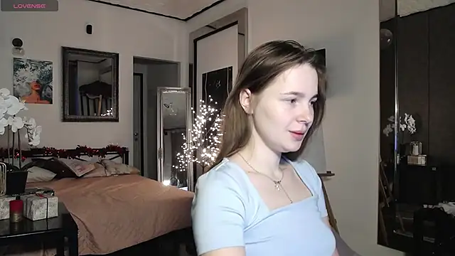 CindyJonson online show from December 16, 6:06 am