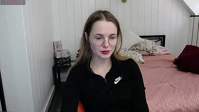 CindyJonson online show from March 18, 6:17 am