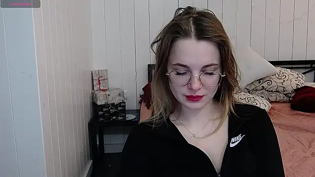 CindyJonson online show from March 17, 6:29 am