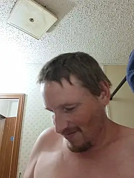 bushhogger8371 online show from June 21, 4:07 am