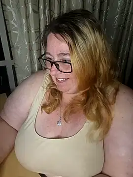 Iceprincess2bad4u online show from November 24, 6:08 pm