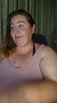 Snapshot of Iceprincess2bad4u chatting on February 7, 6:24 pm Iceprincess2bad4u online show from February 7, 6:24 pm