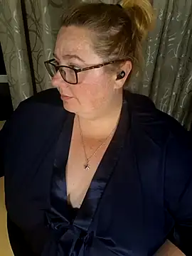 Iceprincess2bad4u online show from February 3, 6:13 pm