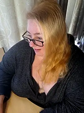 Iceprincess2bad4u online show from December 20, 6:27 am