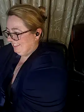 Iceprincess2bad4u online show from March 12, 6:12 pm