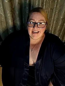 Iceprincess2bad4u online show from June 2, 6:19 pm