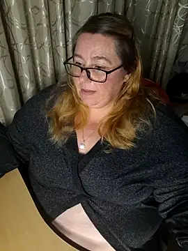 Iceprincess2bad4u online show from November 28, 5:13 pm