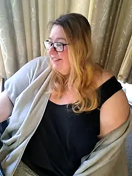 Iceprincess2bad4u online show from June 20, 6:18 am
