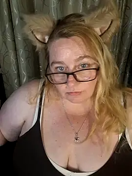 Iceprincess2bad4u online show from February 6, 6:15 pm