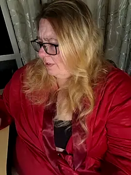 Iceprincess2bad4u online show from February 17, 6:16 pm