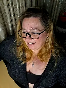 Iceprincess2bad4u online show from November 10, 6:24 pm