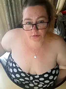 Iceprincess2bad4u online show from November 15, 6:17 am