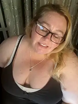 Iceprincess2bad4u online show from February 9, 6:17 pm