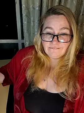 Iceprincess2bad4u online show from February 16, 6:17 pm