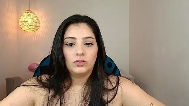 YummyAnna  online show from February 4, 7:53 pm