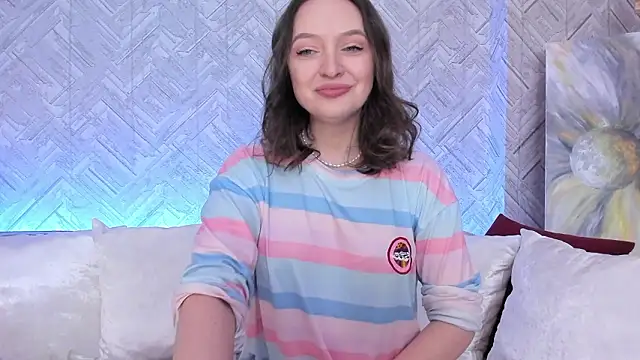 Snapshot of EvaBarsa_ chatting on January 17, 3:43 am EvaBarsa online show from January 17, 3:43 am