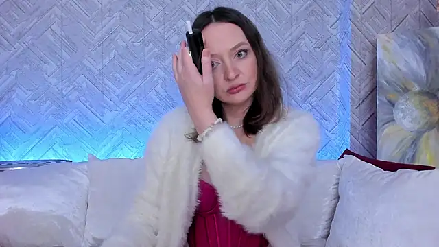 Snapshot of EvaBarsa_ chatting on January 18, 3:32 am EvaBarsa online show from January 18, 3:32 am