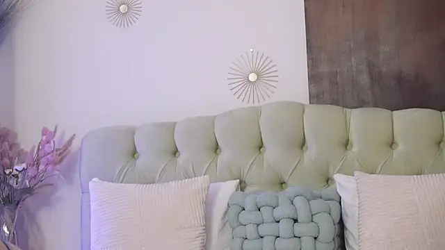 Britney Lynn online show from April 23, 3:02 am