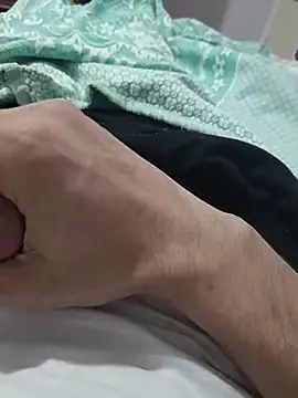 Prince R9 online show from November 4, 9:18 pm