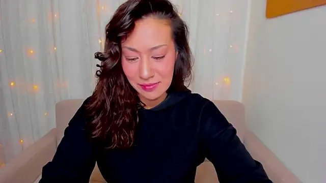 Snapshot of FieryHeart chatting on February 21, 5:59 pm FieryHeart online show from February 21, 5:59 pm