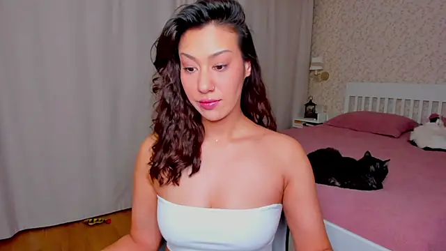 Snapshot of FieryHeart chatting on January 13, 6:12 pm FieryHeart online show from January 13, 6:12 pm