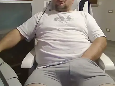 iron boy80 online show from November 14, 11:41 pm