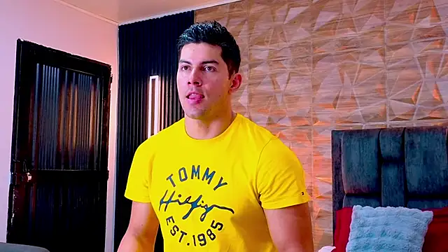 FelipeAndMarcello3 online show from May 15, 4:38 pm
