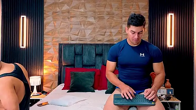 FelipeAndMarcello3 online show from January 19, 2:21 pm