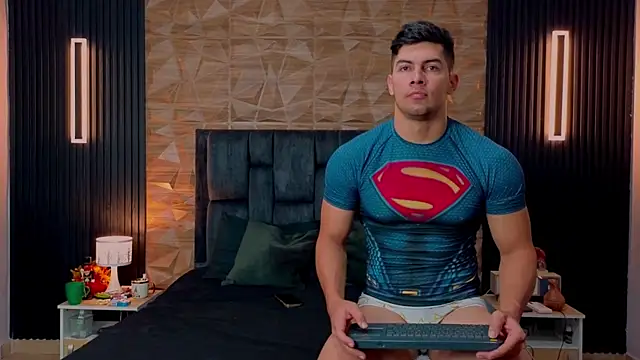 FelipeAndMarcello3 online show from October 9, 2:06 pm