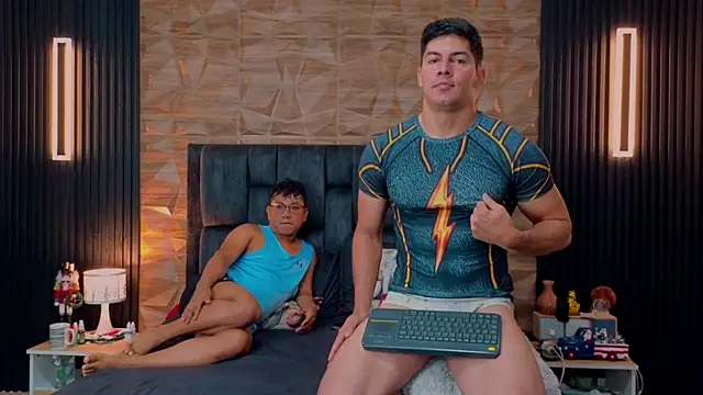 FelipeAndMarcello3 online show from November 19, 3:12 pm