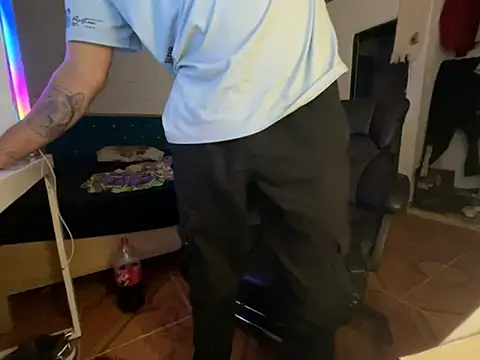 Max TheHorseDick online show from April 8, 3:19 am