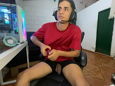 Max TheHorseDick online show from April 5, 5:52 pm