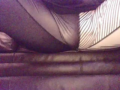 Snapshot of SDtinycok chatting on March 9, 4:33 pm SDtinycok online show from March 9, 4:33 pm