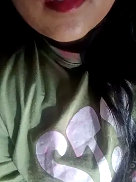 Sweet-Berry online show from March 18, 5:33 pm