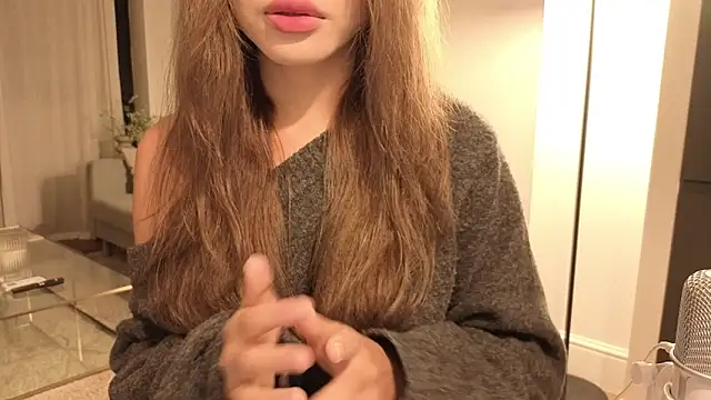 Snapshot of TammiLou chatting on January 8, 7:36 am TammiLou online show from January 8, 7:36 am