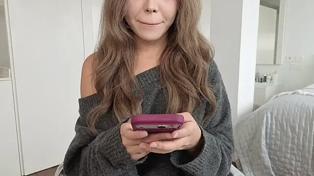 Snapshot of TammiLou chatting on January 13, 3:27 pm TammiLou online show from January 13, 3:27 pm