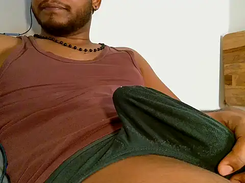 piratess online show from May 27, 8:05 pm