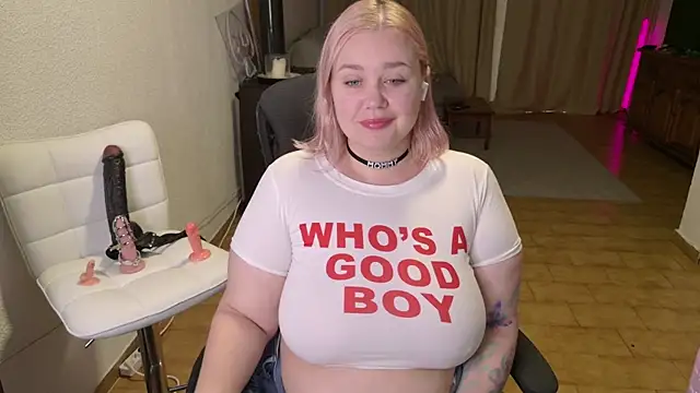 MargotGrey online show from May 3, 9:47 am