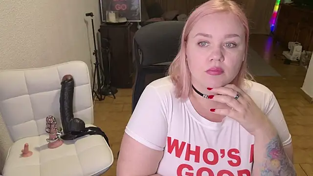 MargotGrey online show from April 17, 8:06 am