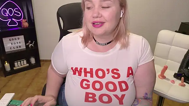 MargotGrey online show from May 31, 6:09 pm