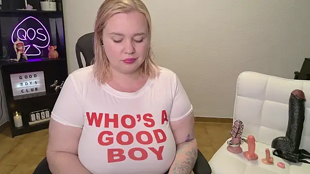 MargotGrey online show from May 25, 6:39 pm