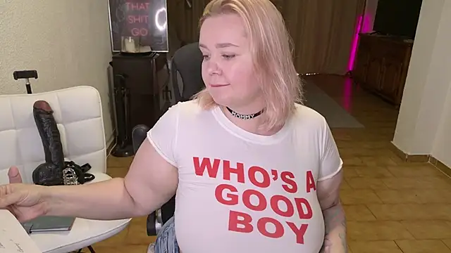 MargotGrey online show from April 10, 10:11 am