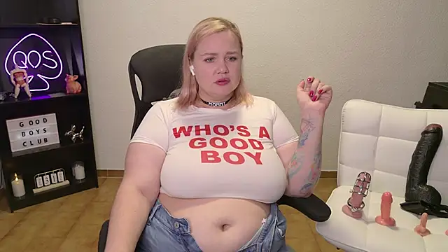 MargotGrey online show from May 31, 3:18 pm