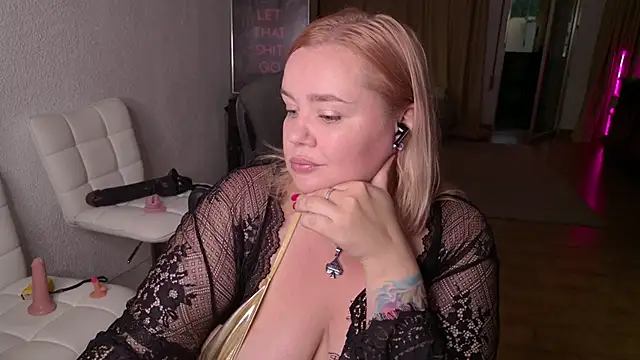 MargotGrey online show from October 23, 5:22 pm