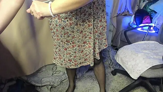 Anita-boobs online show from December 21, 9:59 pm